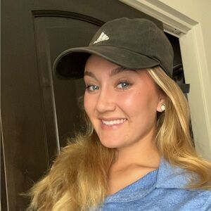 Meet your Posher, Gentry